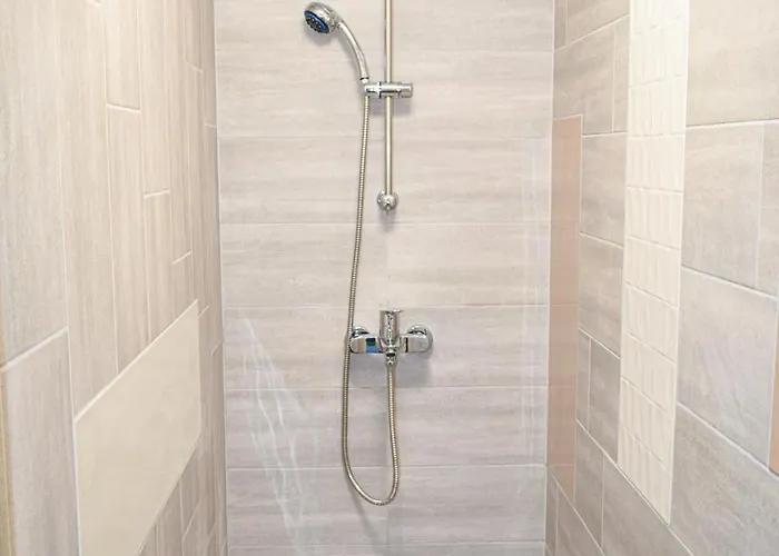 Grajski Kamp - Pitch Your Own Tent * Kocevje